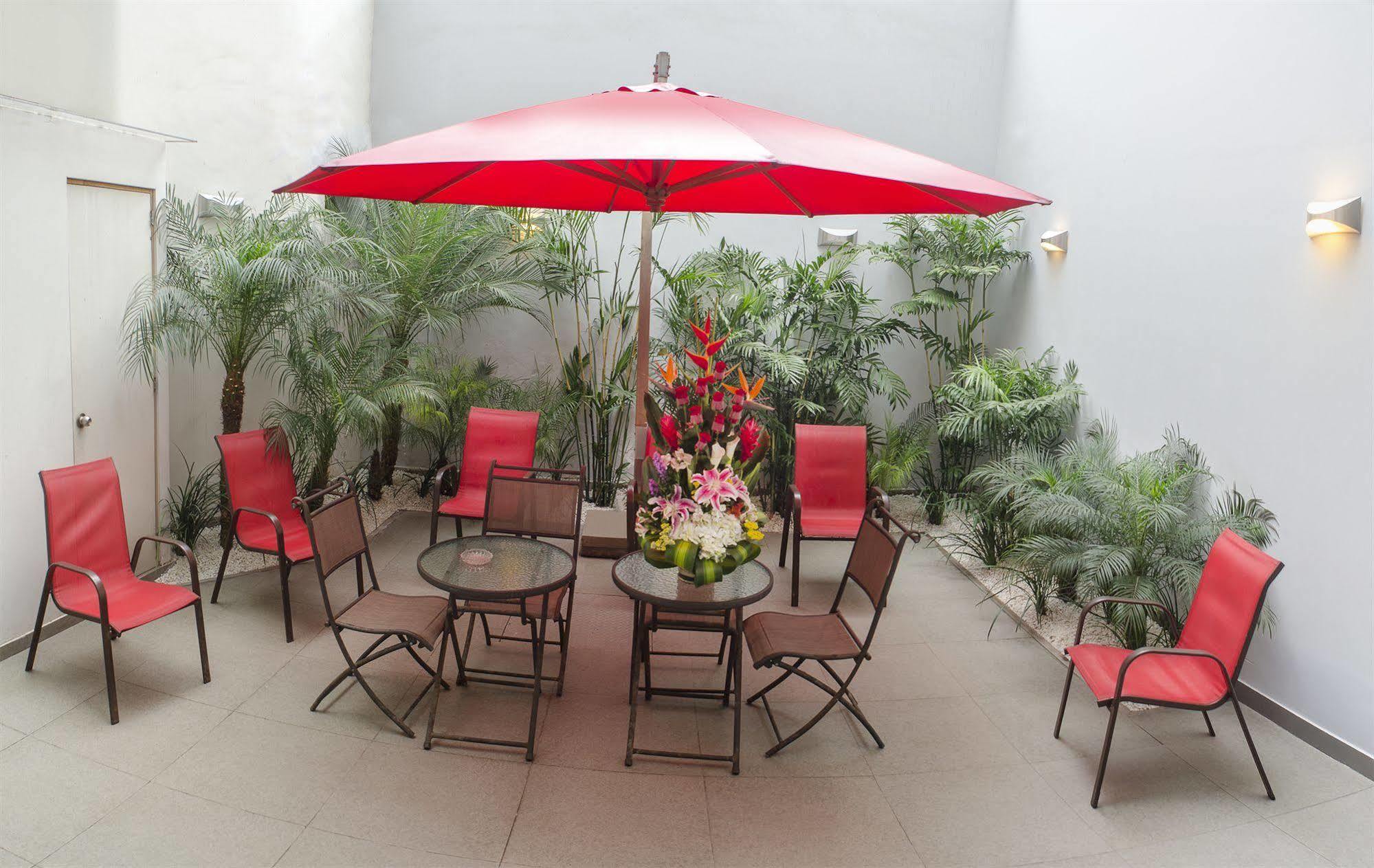 Sm Hotel ليما المظهر الخارجي الصورة